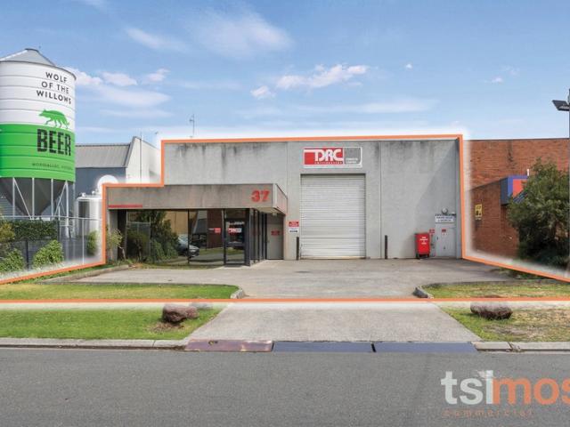 Warehouse for sale in Camerons Creek, Victoria