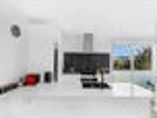 Townhouse for sale in Mount Wellington, Maungakiekie-Tāmaki