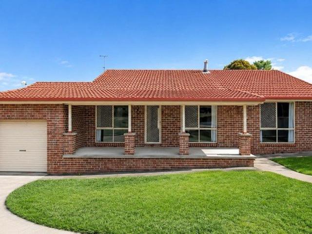 Townhouse for rent in Abington, New South Wales
