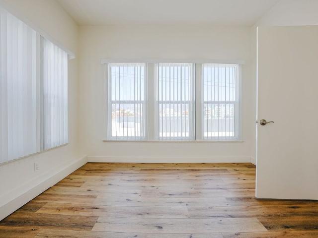 Apartment for rent in Canoga Park, California