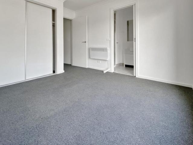 Townhouse for rent in Camerons Creek, Victoria