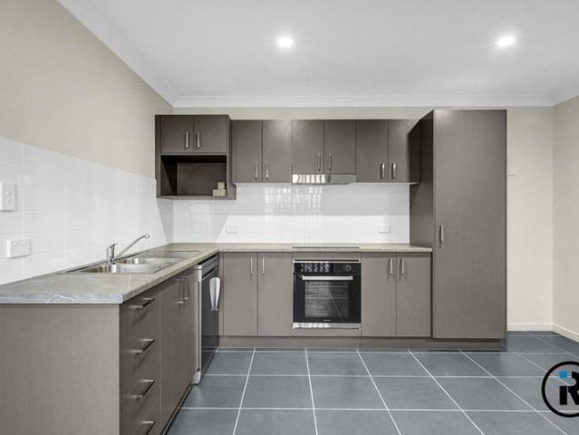 Duplex for rent in Toombul, Queensland