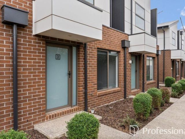 Townhouse for rent in Camerons Creek, Victoria