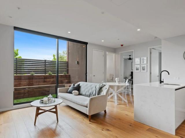 Apartment for rent in Glen Iris, Melbourne