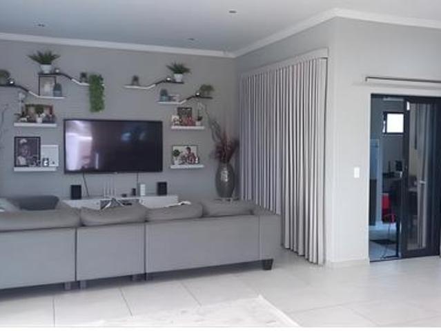 House for sale in Gordon's Bay, Western Cape