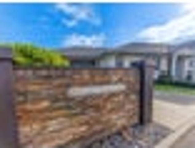 House for sale in College Estate