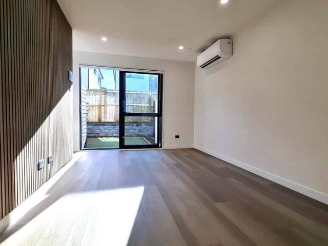 Townhouse for rent in Ōtara, Ōtara-Papatoetoe