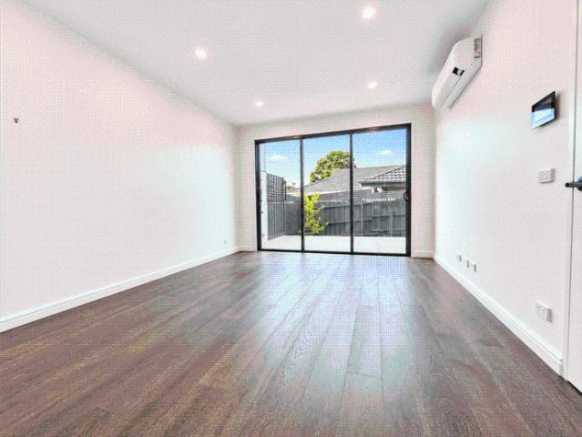 Townhouse for rent in Doncaster, Melbourne