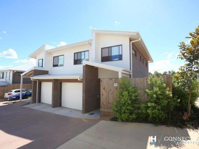 Townhouse for sale in Kallangur, Queensland
