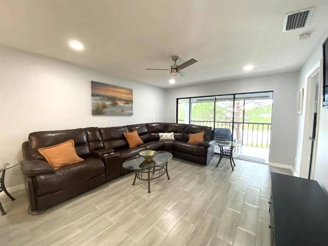 Room for rent in Sarasota, Florida