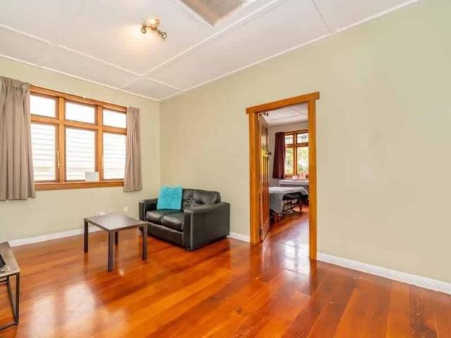 House for rent in Mitchelltown, Wellington