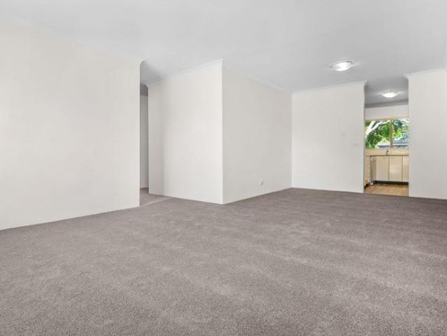 Apartment for rent in Lower North Shore, Sydney