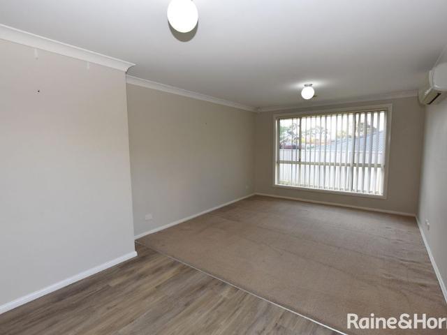 House for rent in Orange, Orange City Council