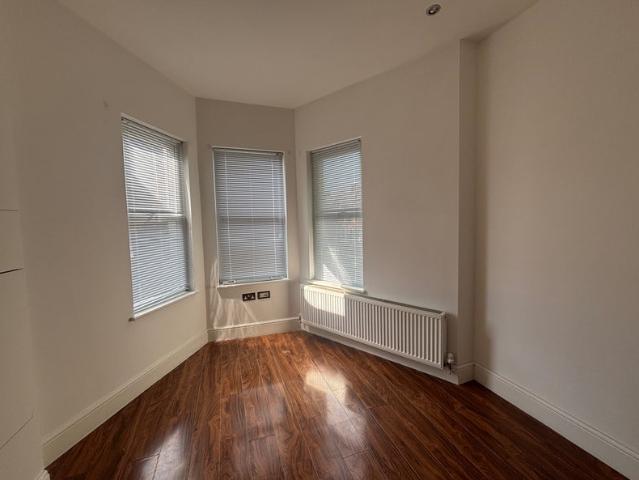 Apartment for rent in Harlesden, Greater London