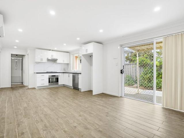 Granny Flat for rent in Sydney, New South Wales