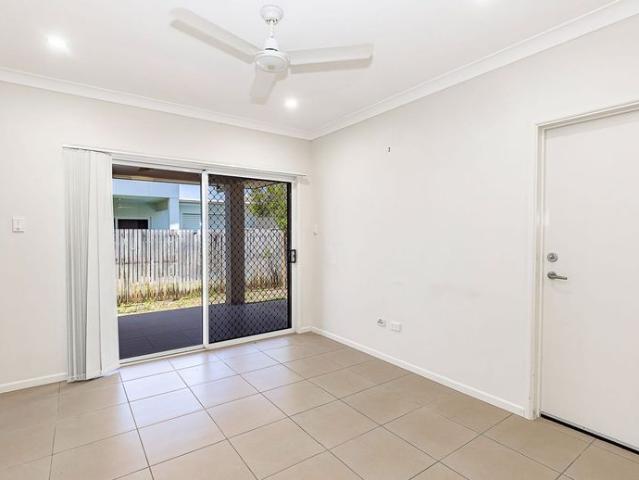 Apartment for rent in Bohle Plains, Townsville City