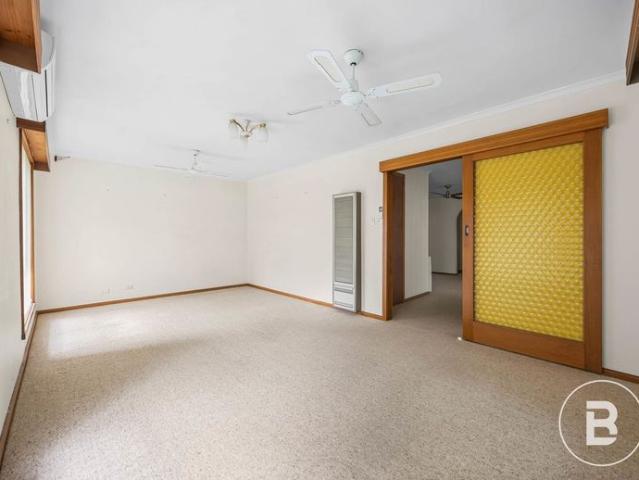 House for rent in Wendouree, Ballarat