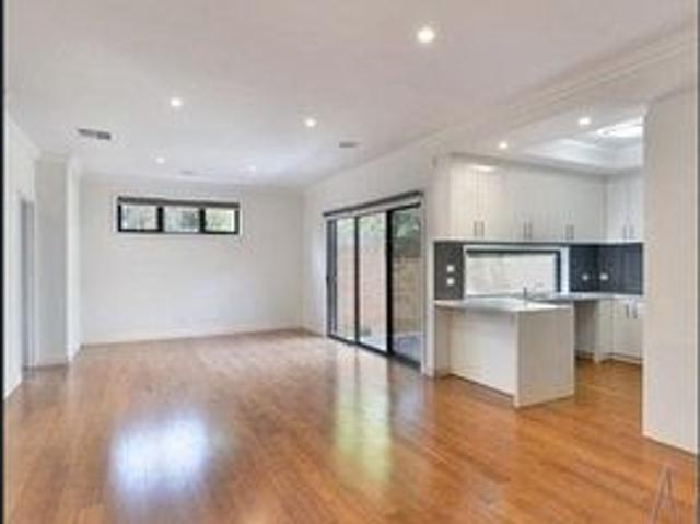 Townhouse for rent in Camerons Creek, Victoria