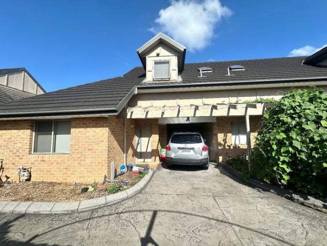 Townhouse for rent in St Marys, Sydney