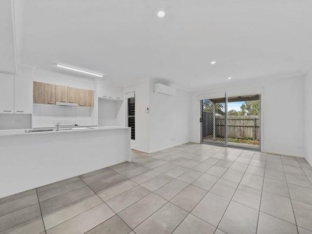 Townhouse for rent in Toombul, Queensland
