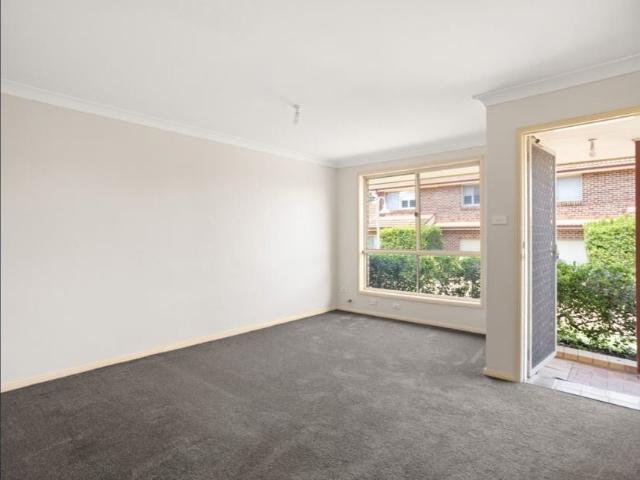 House for rent in Glenmore Park, Sydney