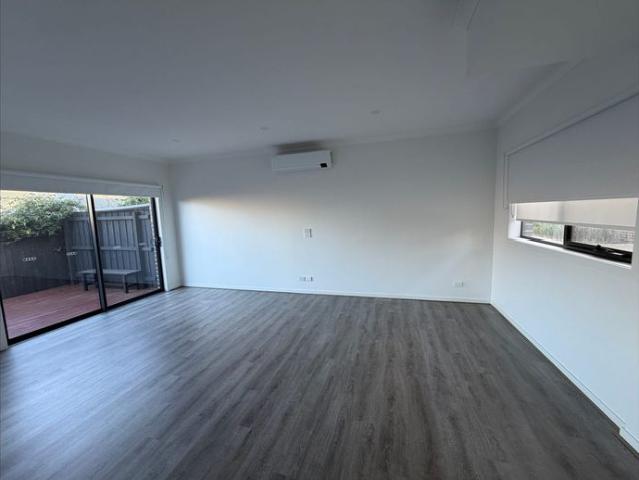 Townhouse for rent in Camerons Creek, Victoria