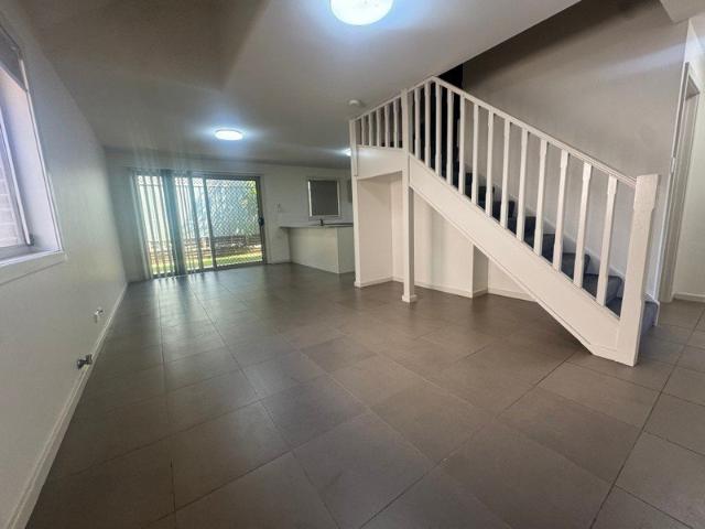 Townhouse for rent in St Marys, Sydney