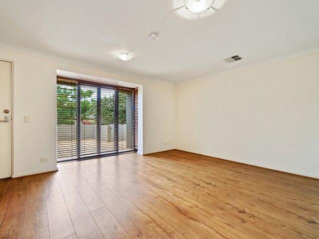 Townhouse for rent in Sydney, New South Wales