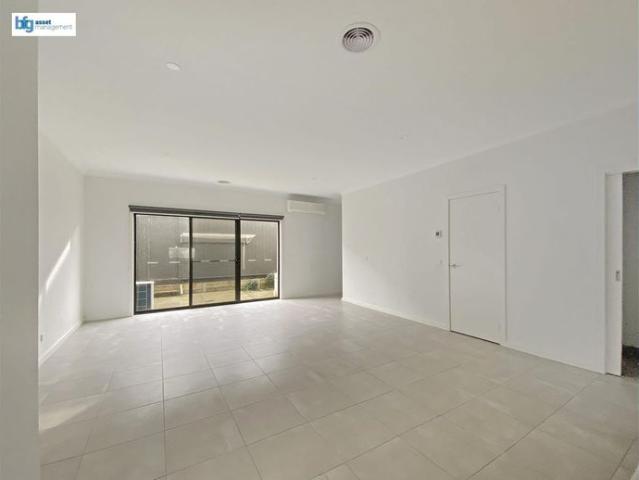 Townhouse for rent in Pakenham, Melbourne