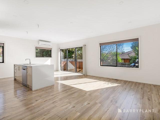 Townhouse for rent in Ringwood East, Melbourne