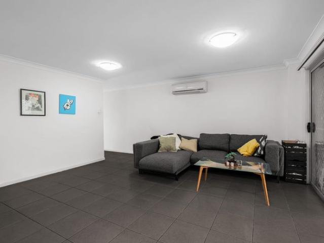 Townhouse for rent in Toombul, Queensland