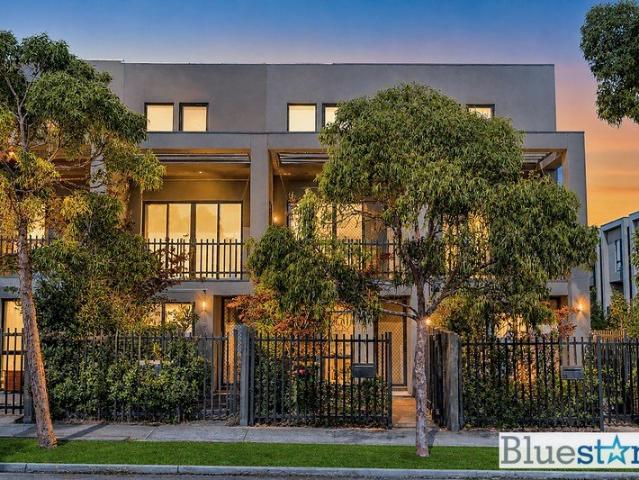 Townhouse for rent in Camerons Creek, Victoria