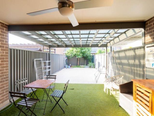 Townhouse for rent in Sydney, New South Wales