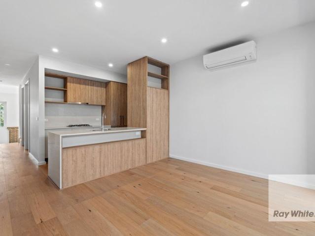 Townhouse for rent in Camerons Creek, Victoria
