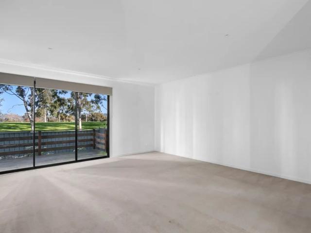 Townhouse for rent in Camerons Creek, Victoria