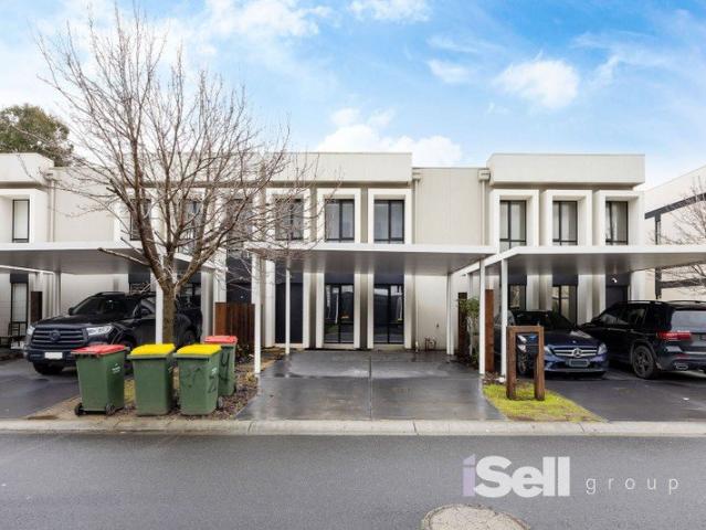 Townhouse for rent in Camerons Creek, Victoria