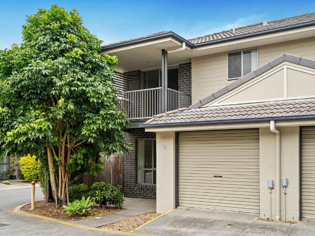 Townhouse for sale in Toombul, Queensland