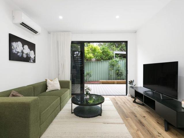 Townhouse for rent in Sutherland Shire, Sydney