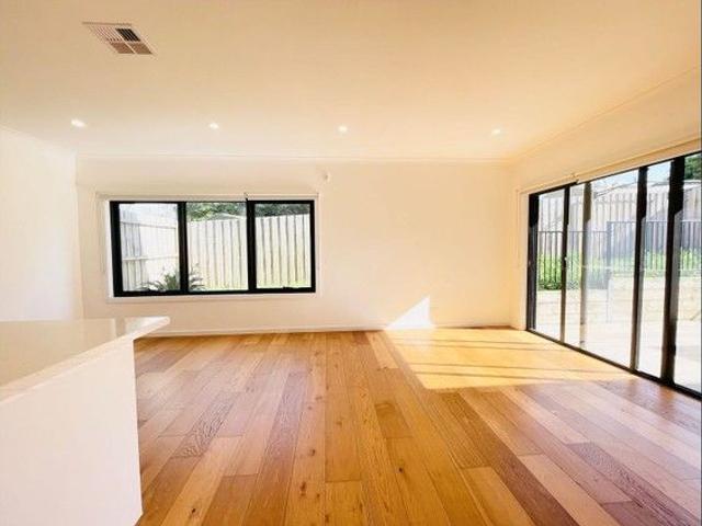 Townhouse for sale in Camerons Creek, Victoria