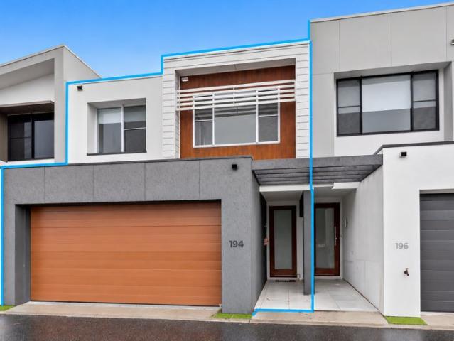 Townhouse for sale in Robina, Gold Coast City