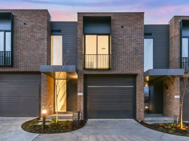 Townhouse for rent in Malvern East, Melbourne