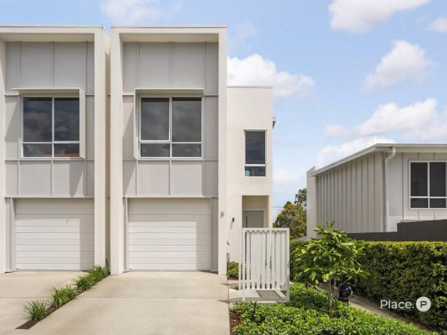 Townhouse for sale in Bundamba, Greater Brisbane