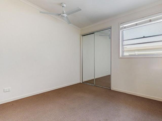 Townhouse for rent in Toombul, Queensland
