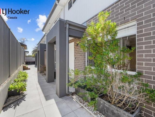 Townhouse for sale in Sydney, New South Wales