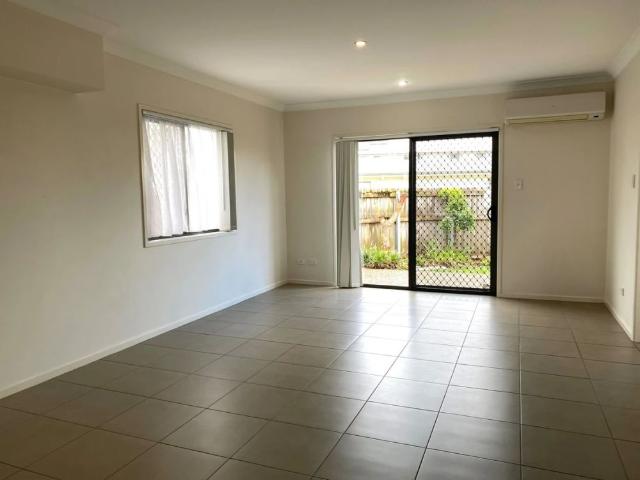 Townhouse for rent in Toombul, Queensland