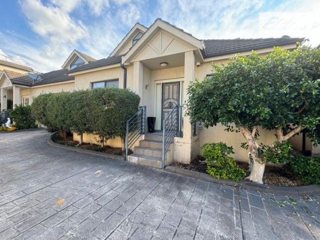Townhouse for rent in Punchbowl, Sydney