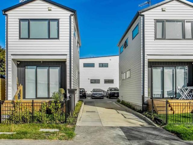 Townhouse for rent in Panmure