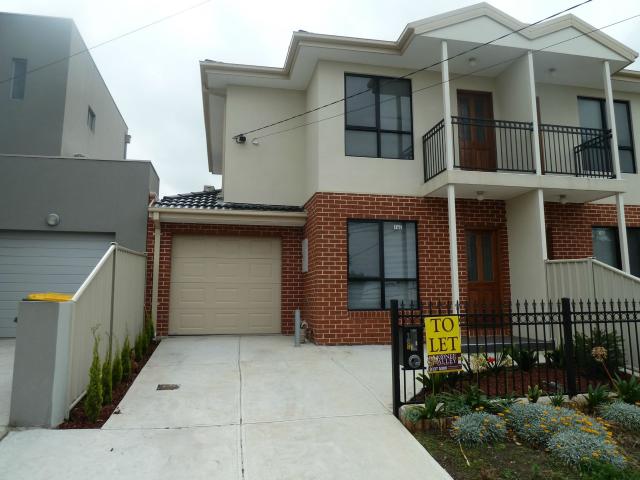 Apartment for rent in Avondale Heights