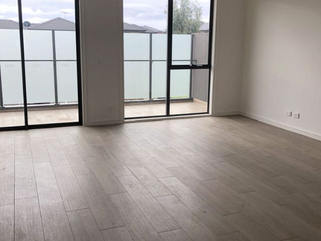 Townhouse for rent in Springvale, Melbourne