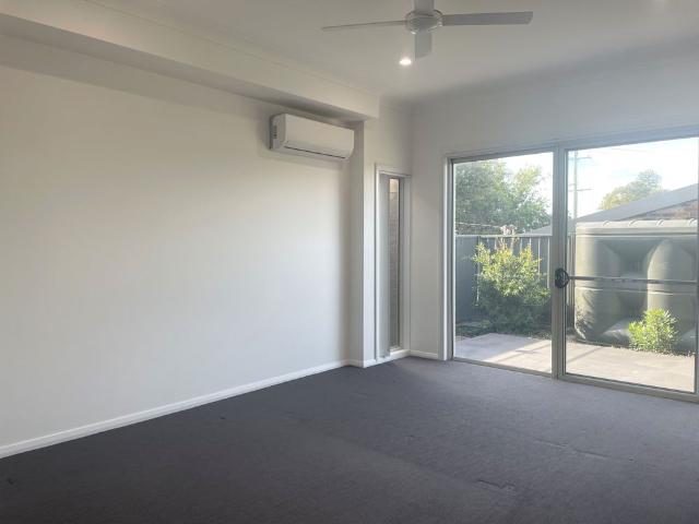 Townhouse for rent in Ambergate, New South Wales